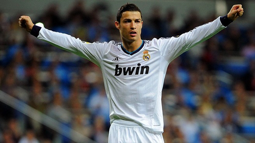 记者：因球员和教练组赛后未与媒体互动，埃及被非洲足联罚款（记者：埃及队赛后未与媒体交流，遭非洲足联罚款）