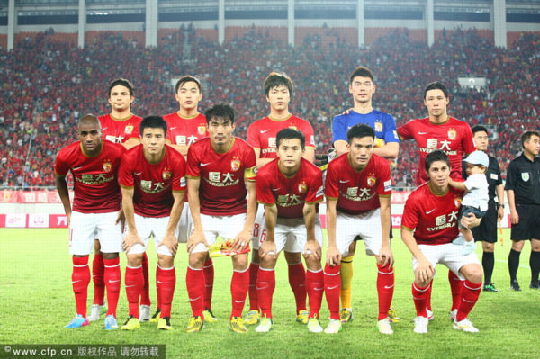 联手梅西！官方：前热刺后卫雷吉隆正式加盟迈阿密国际（与梅西同队！迈阿密国际官宣签下前热刺后卫雷吉隆）