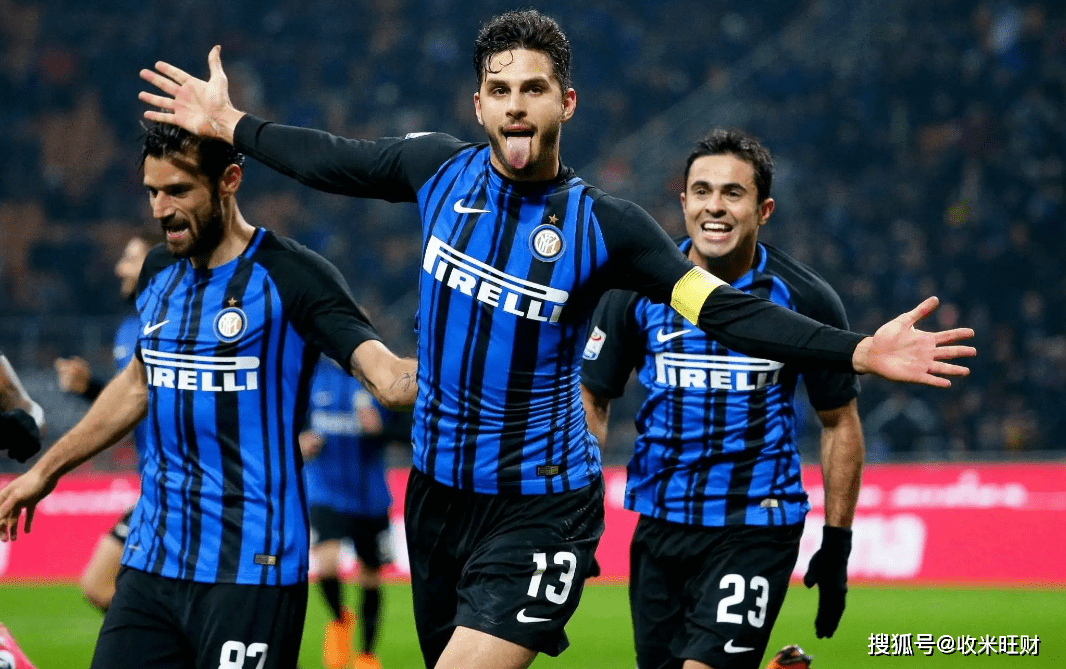 米体：意甲启用高可见度足球，荧光橙配色以往仅用于极端天气（米体：意甲将启用高可视度用球，曾仅用于极端天气的荧光橙配色成常态）